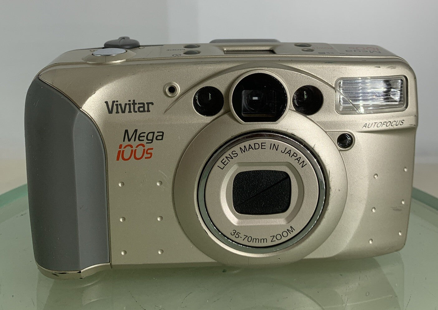 Vivitar MEGA 100S Point N Shoot 35mm CAMERA SILVER NO CHARGER TESTED - 5011