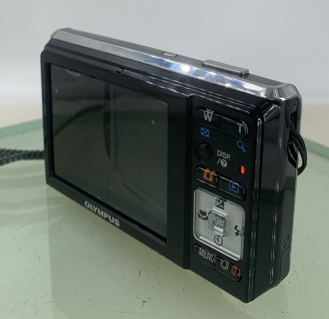 Olympus FE-5020 BLACK Digital Camera NO CARD WITH CHARGER + COVER TESTED - 2346
