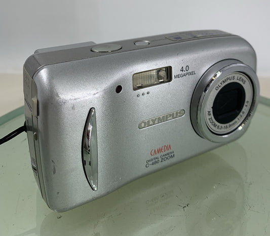 Olympus Digital Camera Camedia C-480 Zoom 4.0MP NO CARD SILVER TESTED - 4210