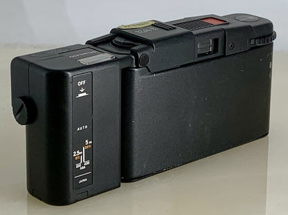 OLYMPUS XA2 Compact Camera 35mm Flash A11 D.ZUIKO 35mm f3.5 TESTED , mju 695