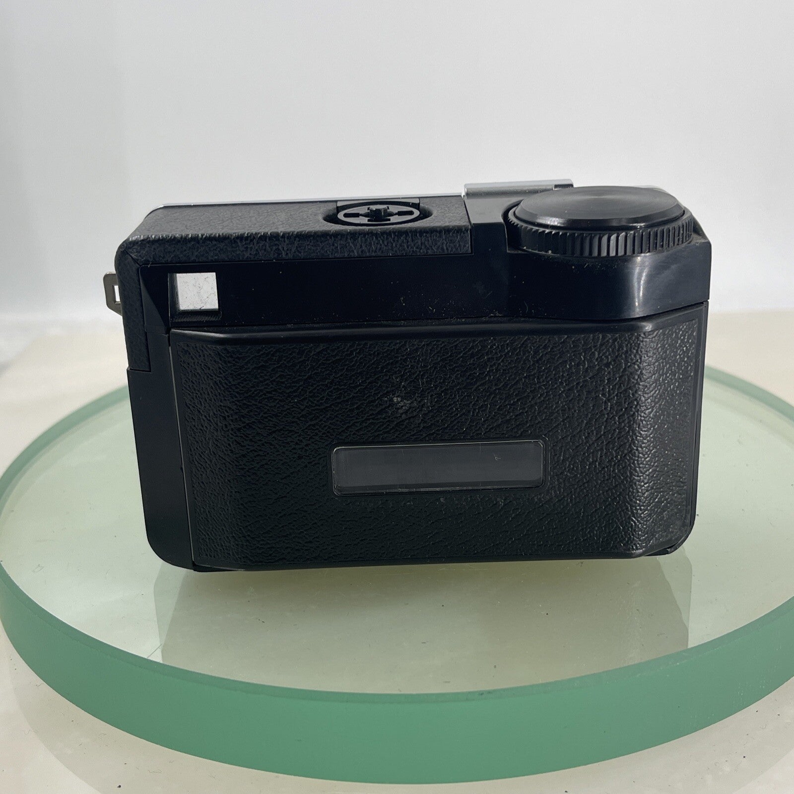 Kodak Instamatic 133 Camera With Leather Case - Very Good Condition #6944