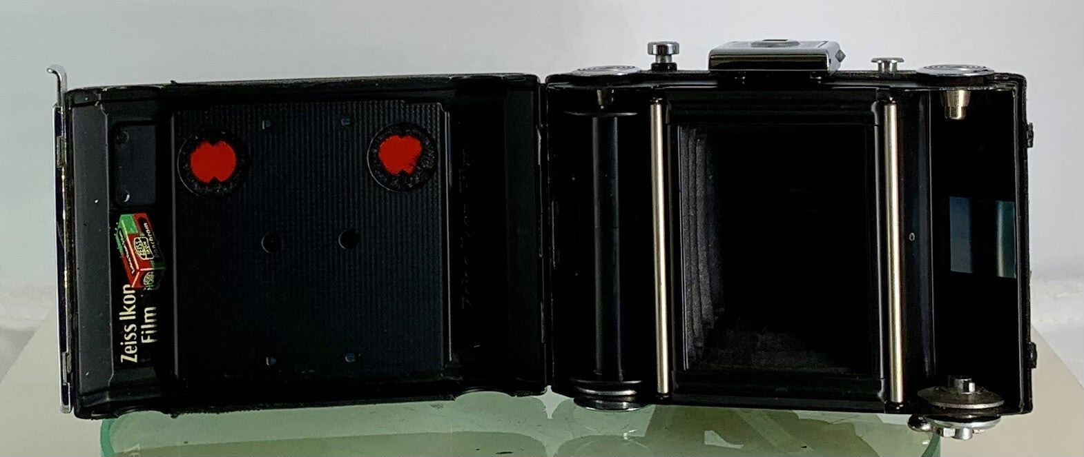 Zeiss Ikon Nettar 515 Camera Nettar Anastigmat 75mm f4.5 lens Derval shutter 6x95