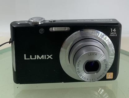 Panasonic LUMIX DMC-FS16 14.1 MP DIGITAL CAMERA BLACK WITH CHARGER TESTED - 3321