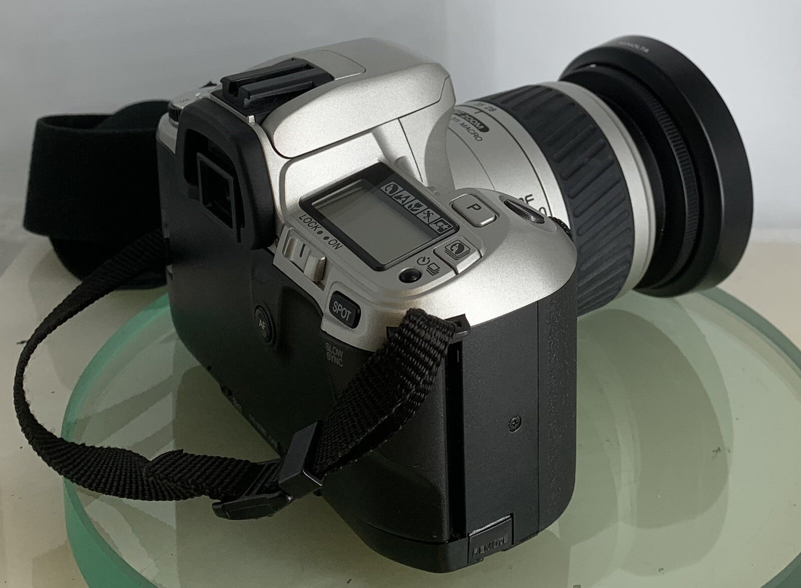 MINOLTA DYNAX 505si SUPER 35MM FILM SLR CAMERA & MINOLTA 28-80MM LENS+TESTED -114