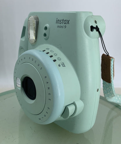 FUJIFILM INSTAX Mini 9 GREEN CAMERA GOOD CONDITION - TESTED - 3222