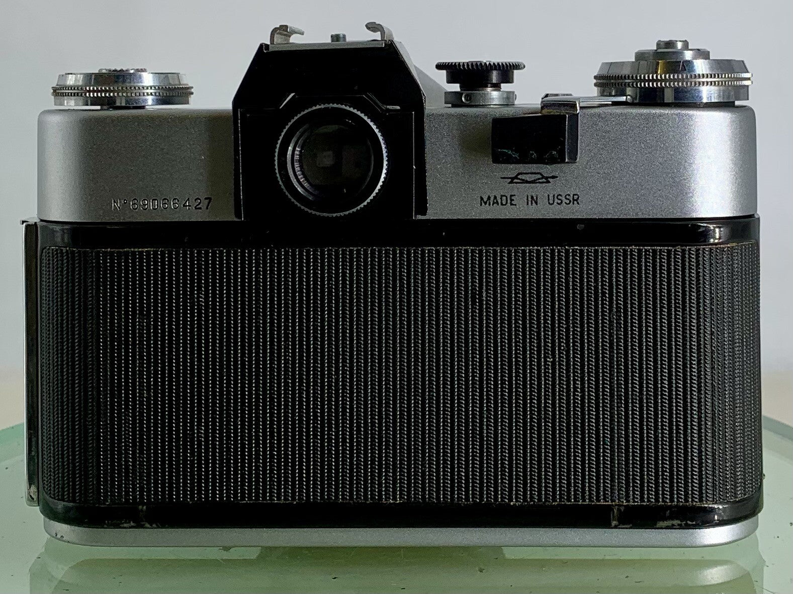 Vintage Zenit - B SLR Camera + HELIOS-44M 2/58 Lens + SILVER + TESTED - 3294