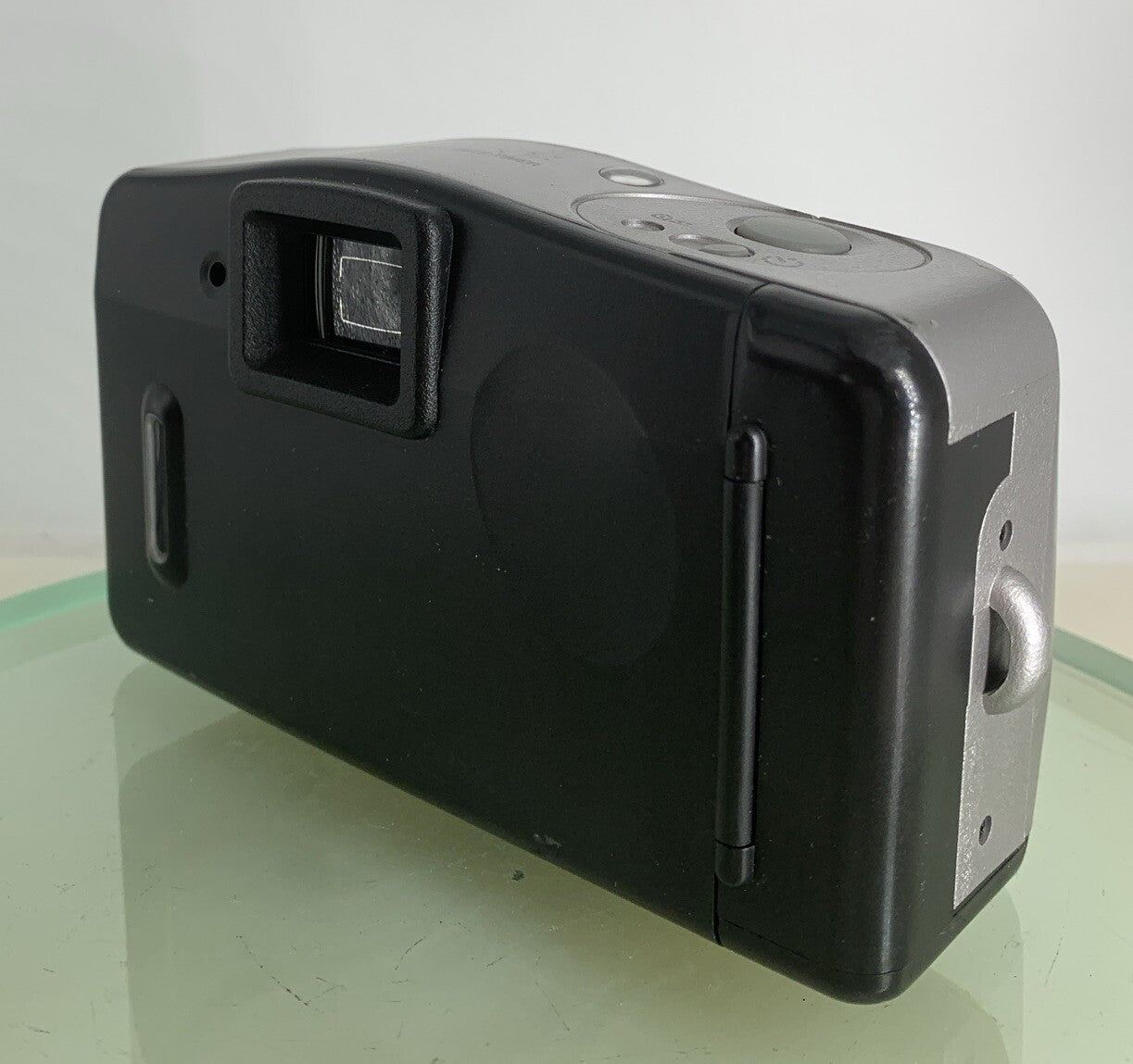Olympus Trip XB3 Big Finder 35mm Film Point and Shoot Camera SILVER TESTED - 6026