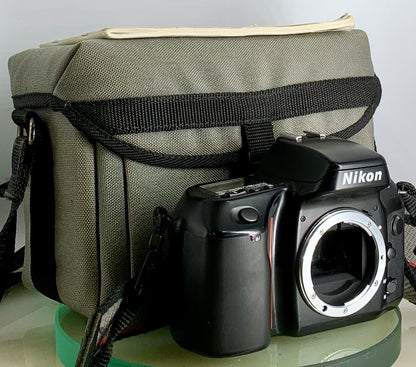 Nikon N70 35mm AF SLR Film Camera - Body Only + Instructions + Bag + Tested -3050