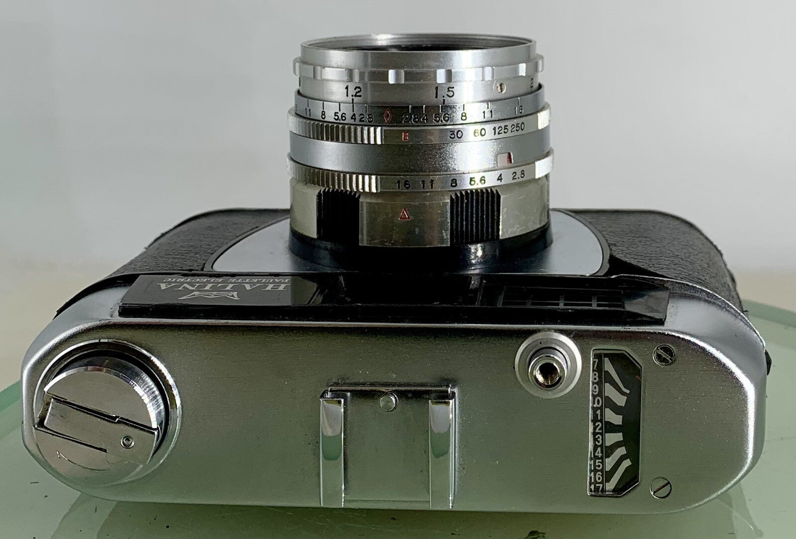 Vintage 1960s Halina Paulette Electric 35mm Camera&Halinar f=45mm F2.8 Lens- 3227