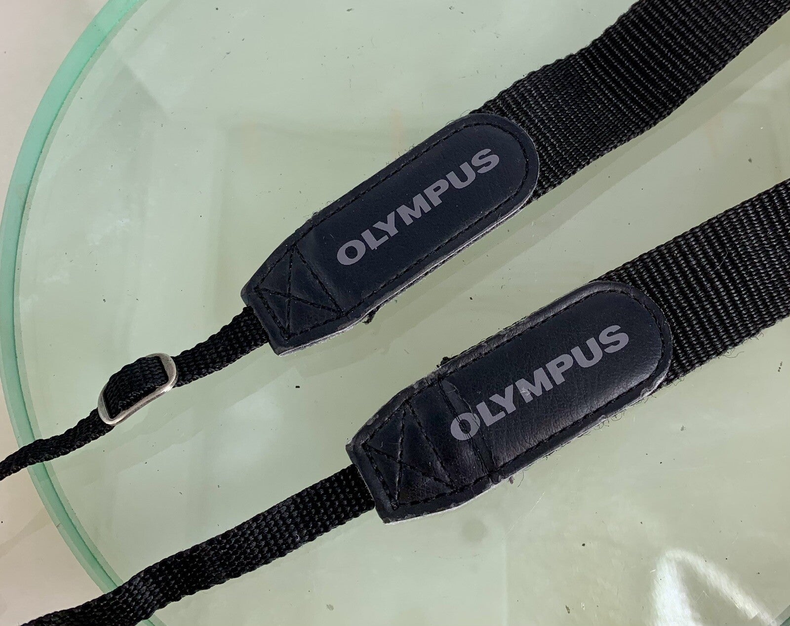 GENUINE Olympus Black Camera Neck / Shoulder Strap - 3661