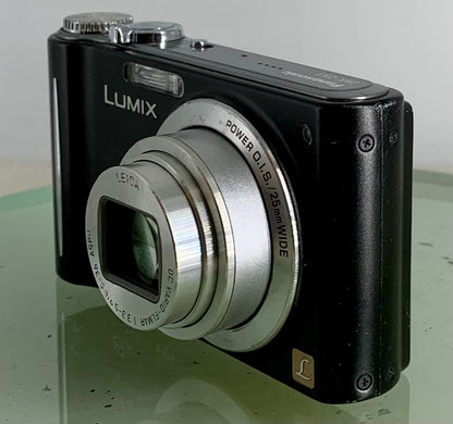 Panasonic Lumix Dmc-Zx3 8X Compact Digital Camera+Charger+SD Card+Tested - 3226