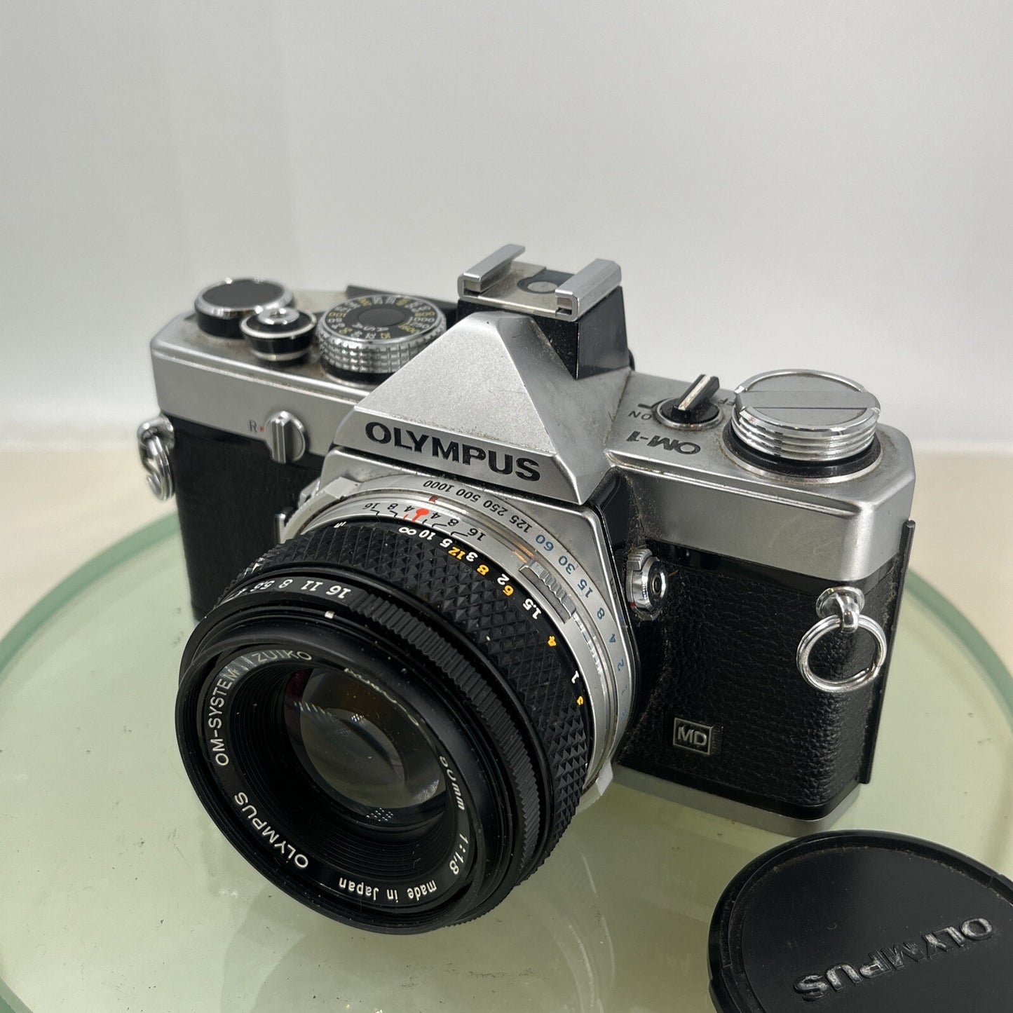 Olympus OM-1 MD 35mm SLR Film Camera &  Olympus ZUIKO  50mm f1.8 Lens- TESTED8884