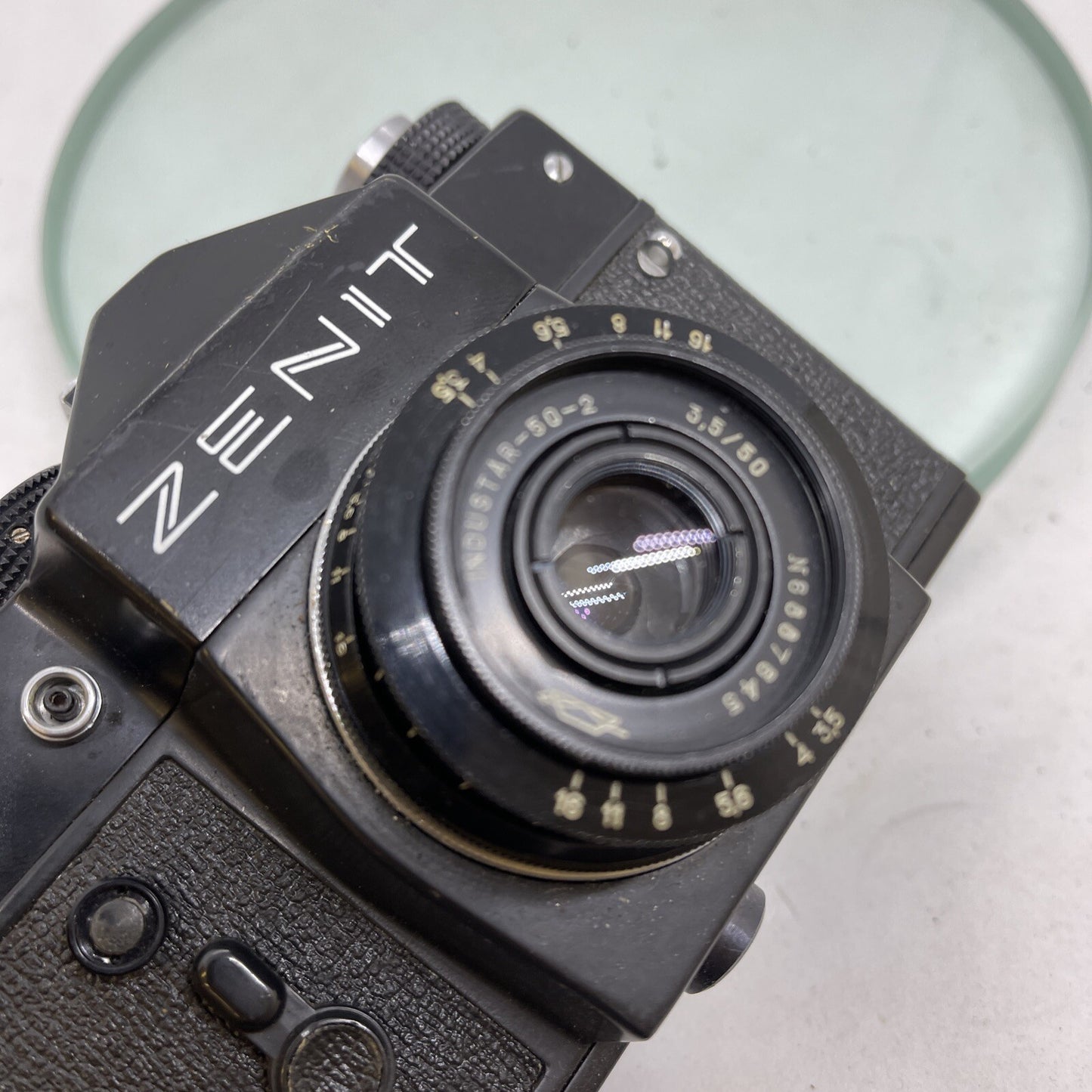 ZENIT 12 XP 35mm Film SLR M42 Screw Mount Manual Camera + INDUSTAR-50-2 50mm 3,59