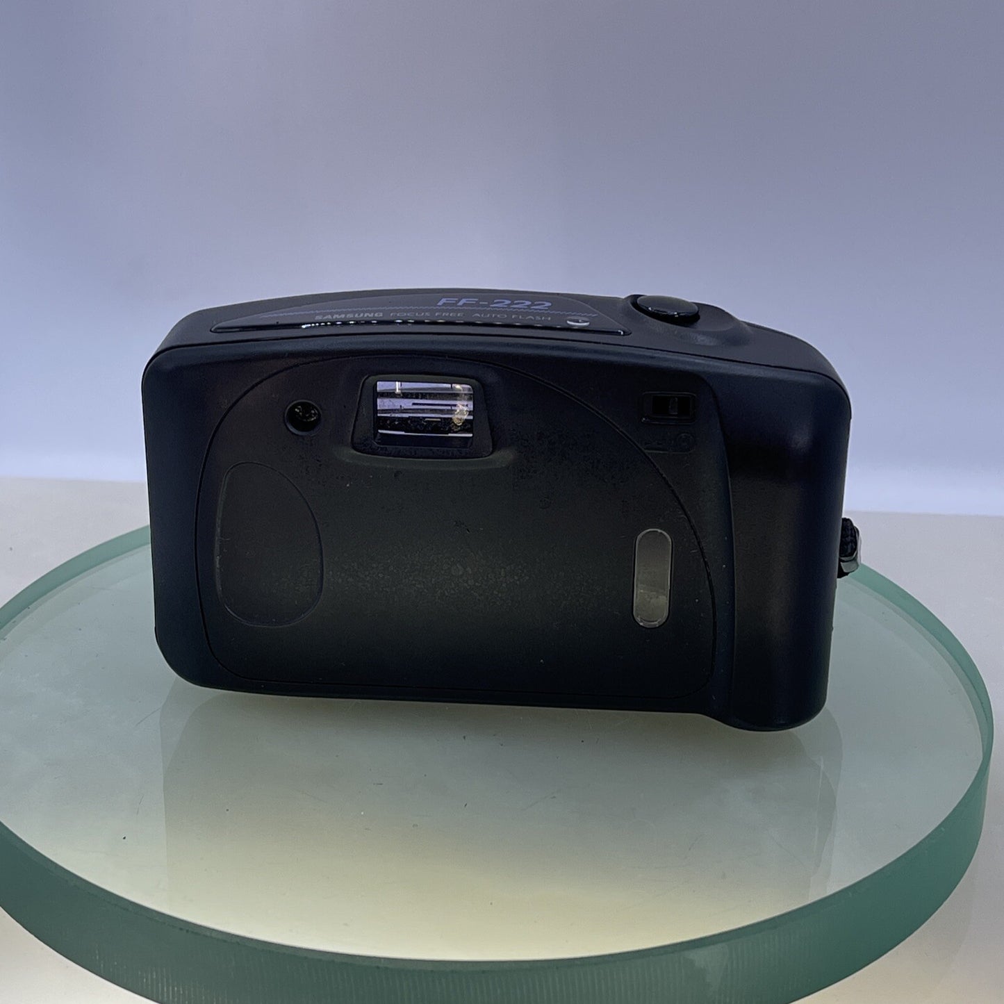 Samsung FF-222 Focus Free Auto Flash Film Camera 35mm Red-Eye Reduction #4805