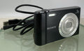 Sony CyberShot DSC-W800 COMPACT DIGITAL CAMERA 20.1MP WITH WIRE TESTED - 3570
