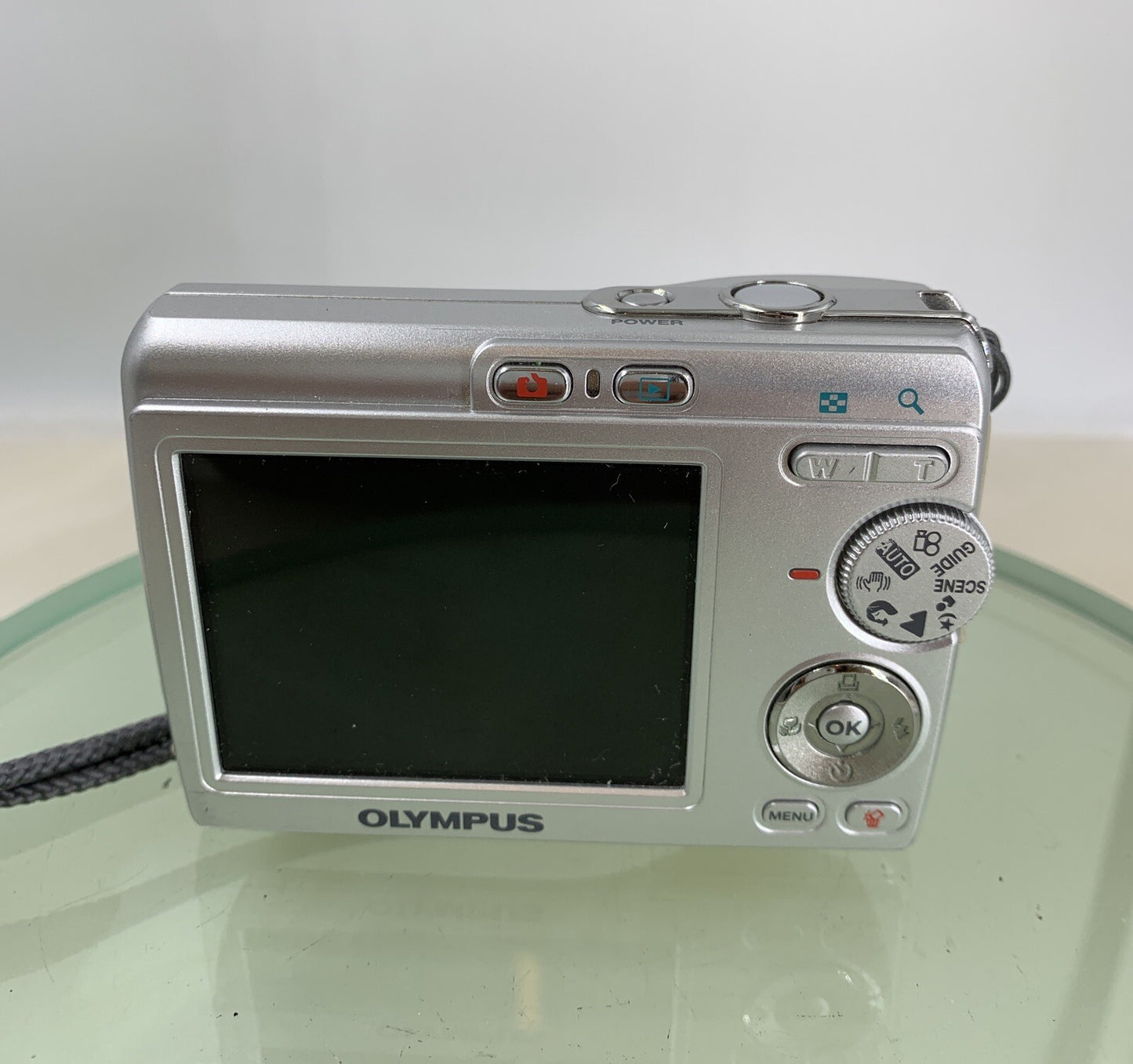 Digitl Camera Olympus FE-170 6.0 MP Silver with Box and wire+CD - TESTED - 8524