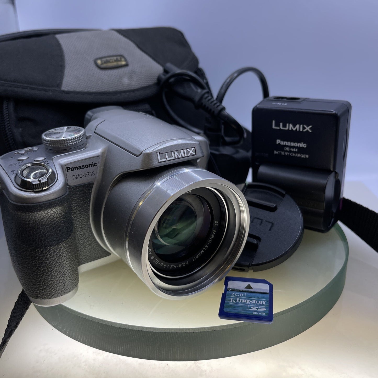 Panasonic LUMIX DMC-FZ18 SLR zoom 18x 8.1MP LEICA lens +Charger+2GB SD Card #6860