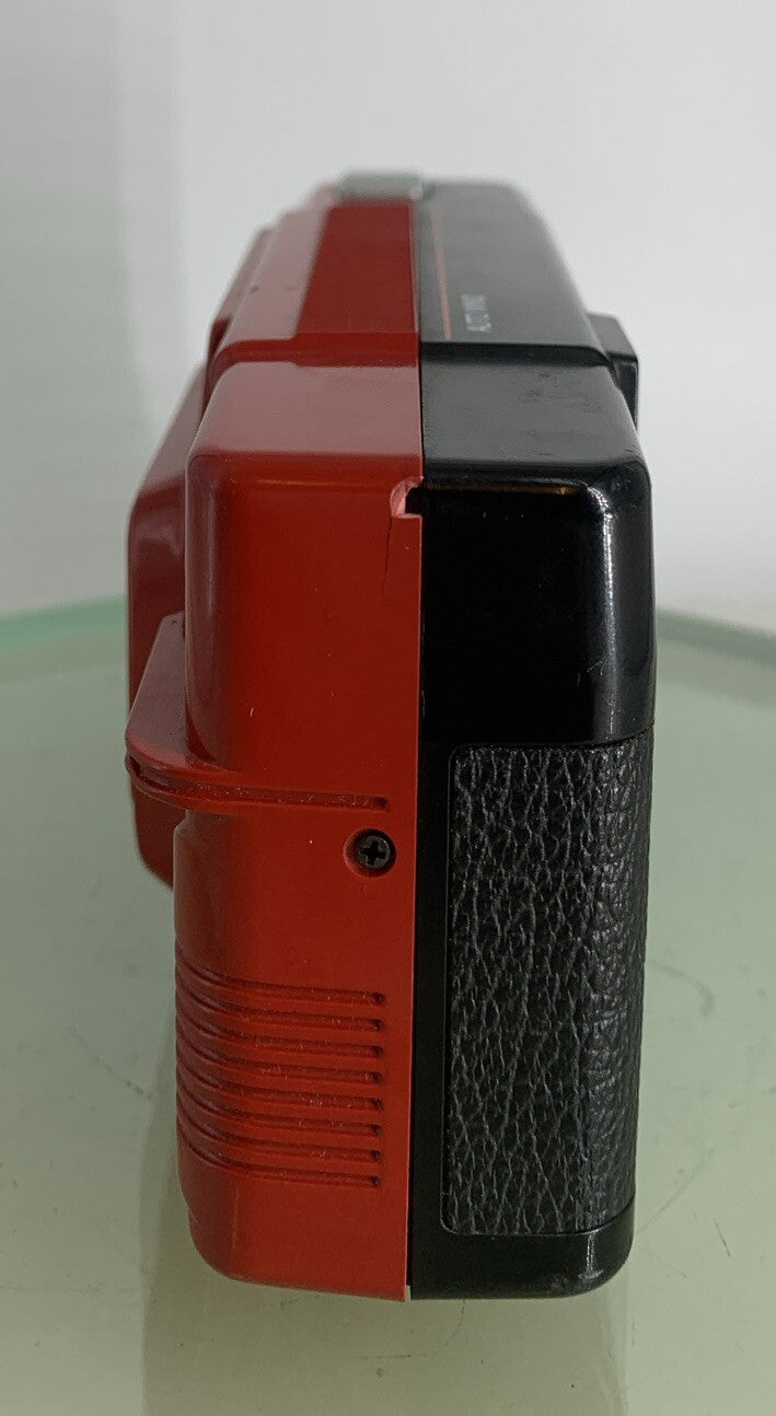 Halina Speedy 33 CAMERA RED POINT AND SHOOT CAMERA GOOD CONDITION TESTED - 8403