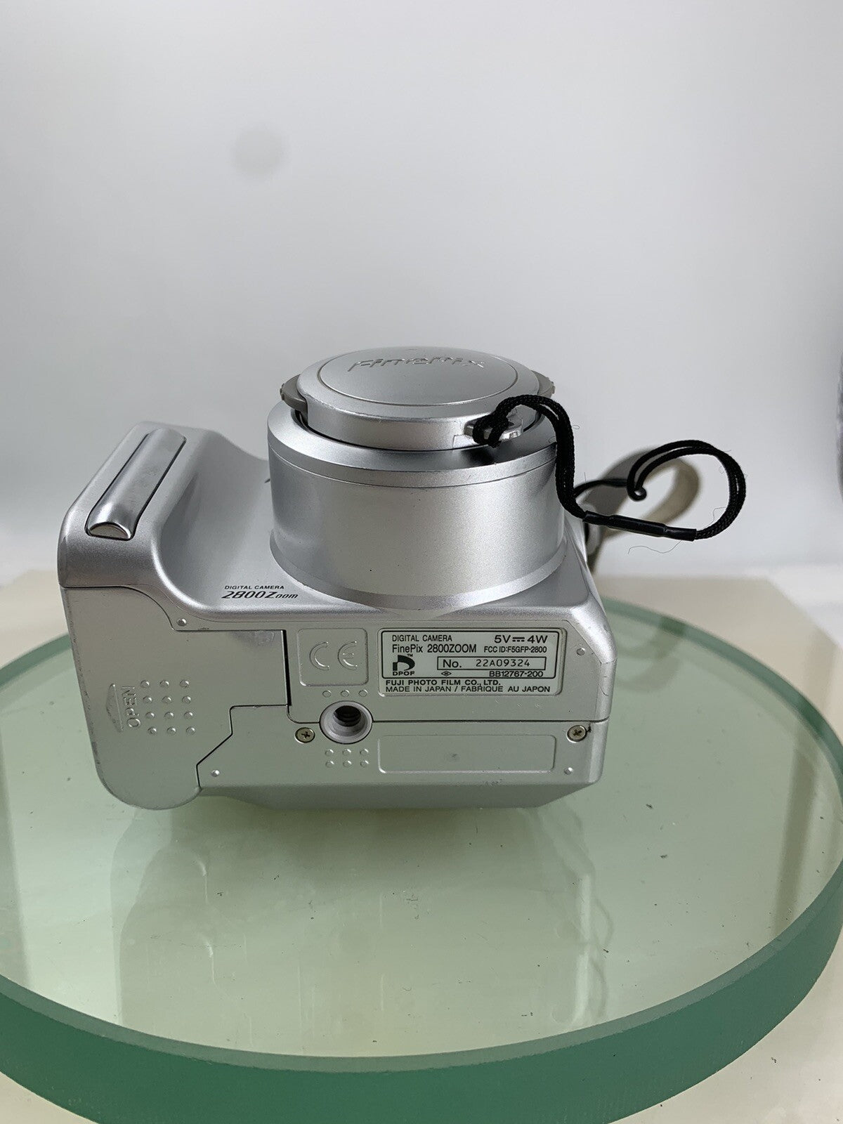FujiFilm FinePix FUJIFILM 2800 Z Digital Camera SILVER+128MB CARD TESTED - 1766