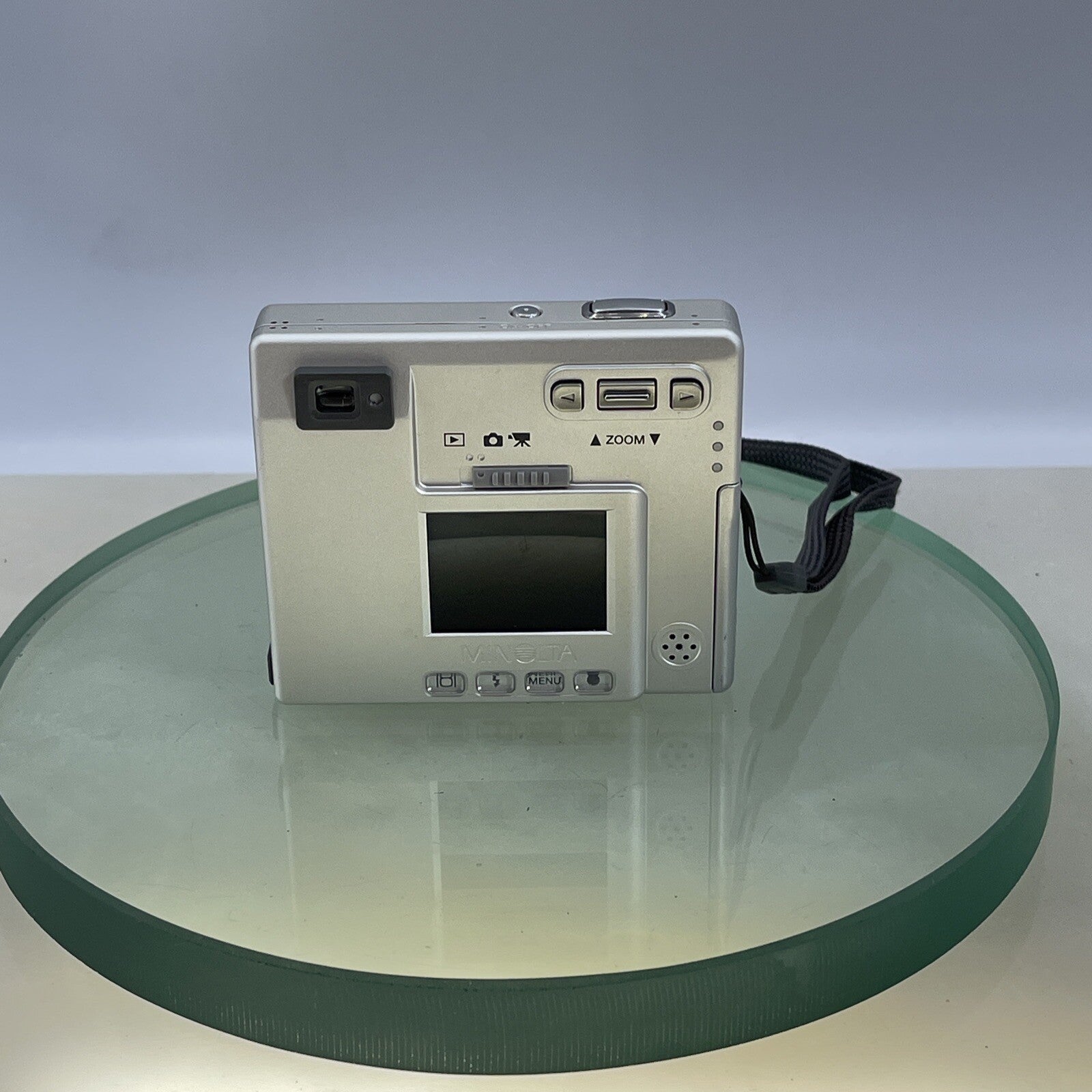 Konica Minolta Dimage X 2.0MP Compact retro Digital Camera Cased Charger +++#4675