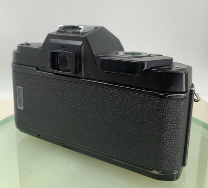 PENTAX P30 50mm DIGITAL SLR with COSINA Zoom lens BLACK WITH BAG - TESTED - 9378