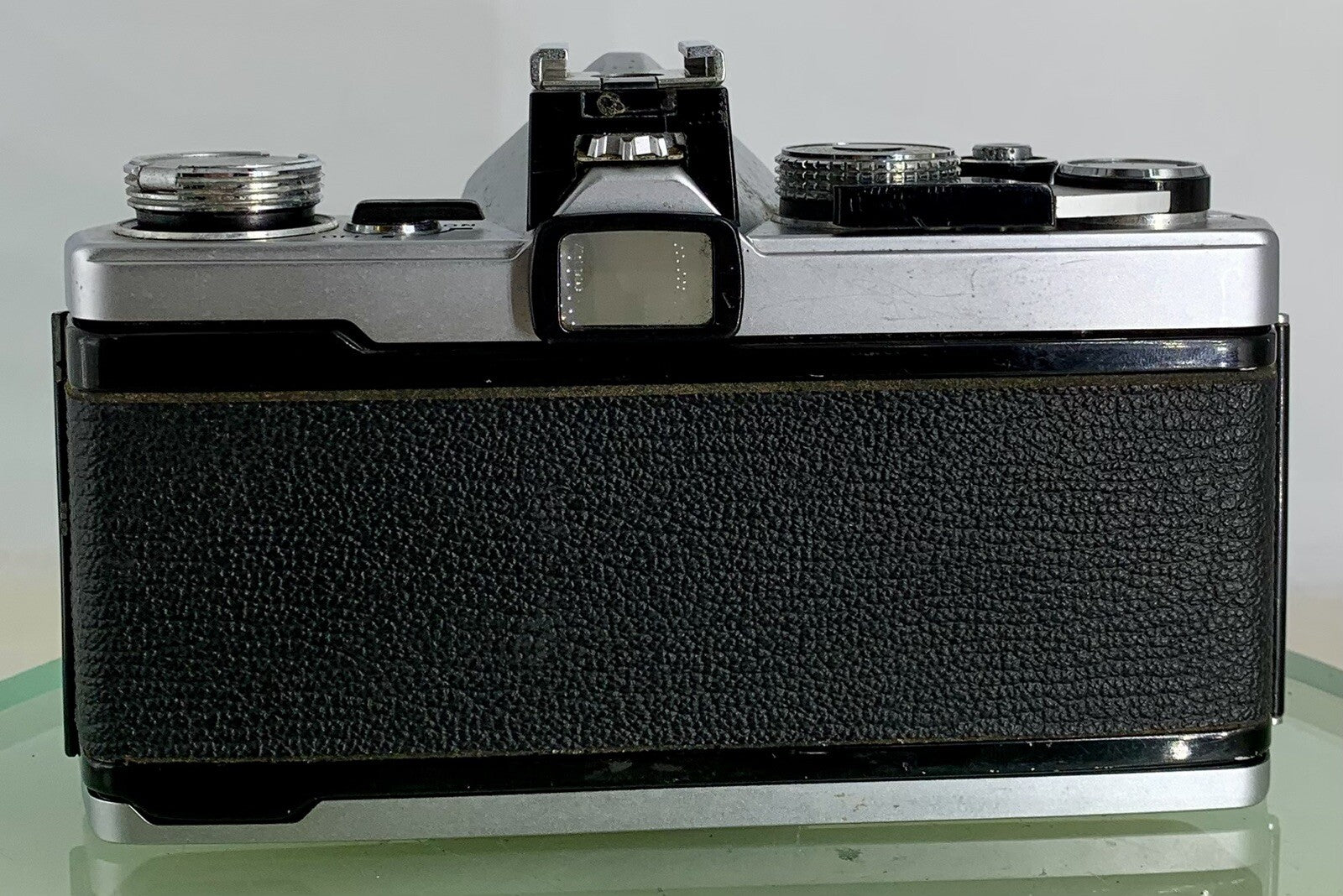 Olympus OM-1 MD 35mm SLR Film Camera &  Olympus ZUIKO  50mm f1.8 Lens- TESTED3564