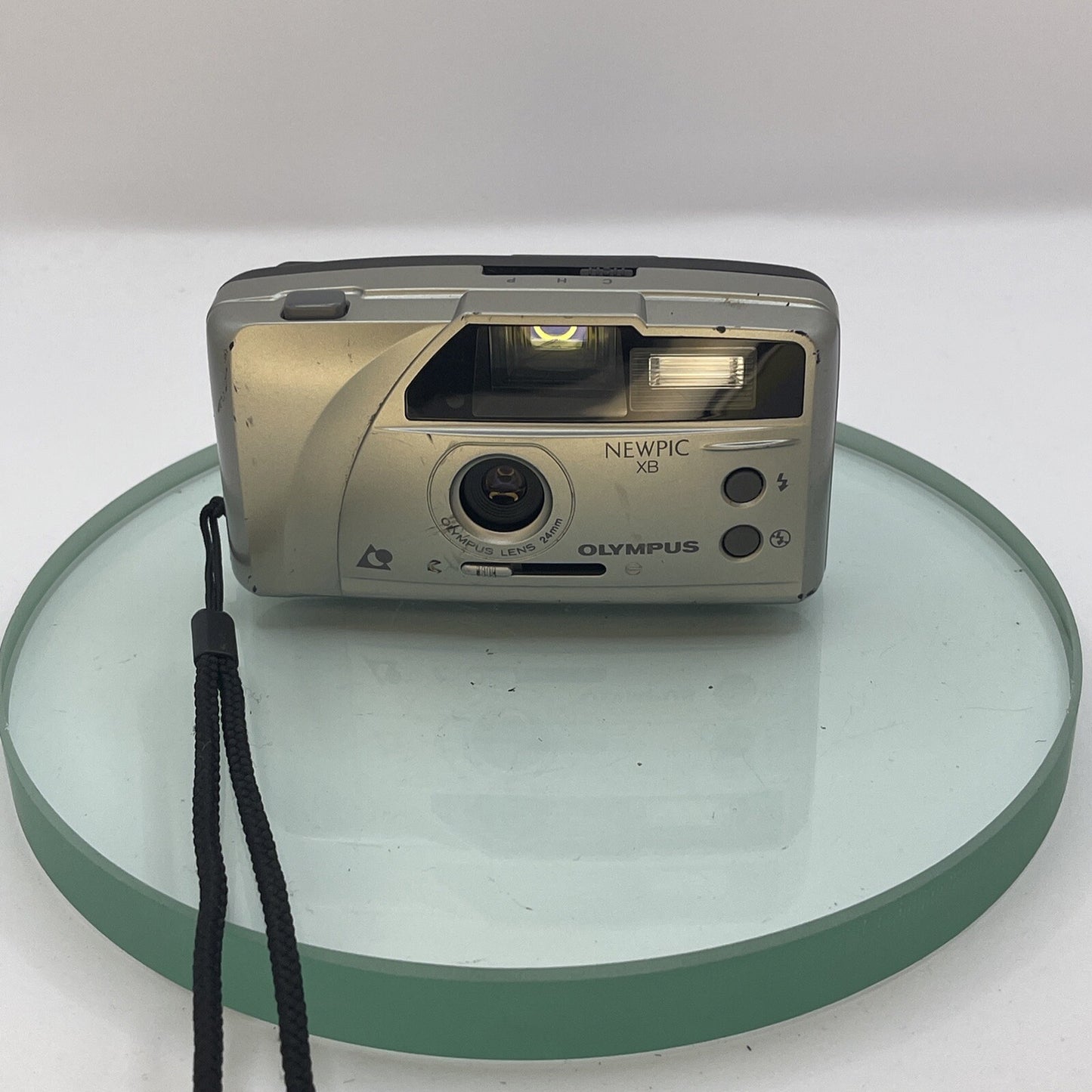 Vintage Olympus NEWPIC XB AF Film Camera with strap -Silver, TESTED # 8731