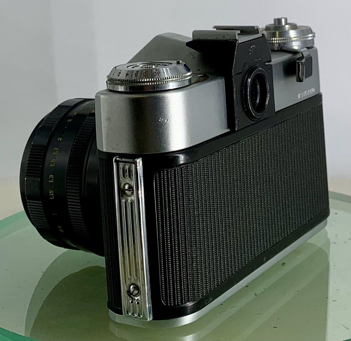 Very Rare ZENIT E POINT AND SHOOT FILM CAMERA+HELIOS-44M LENS+SILVER+TESTED-3405