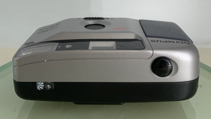 Olympus Trip MD3 35mm Film Point and Shoot Camera SILVER NOBATTERY TESTED - 8167