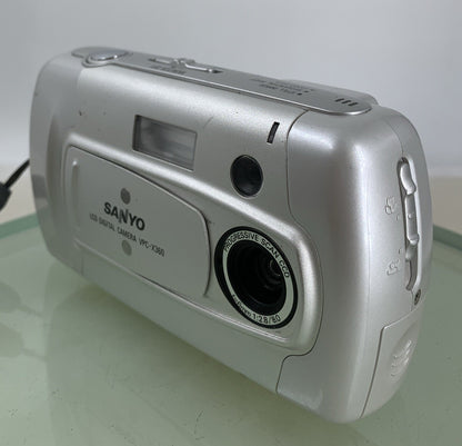 Sanyo VPC-X360 Digital Camera 1.3Mpx Japan +BOX+WIRE+CHARGER+ WIRES TESTED - 4432