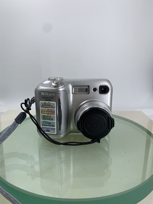 Nikon COOLPIX 4300 4.0MP Digital Camera SILVER NO CARD NO CHARGER TESTED - 5970