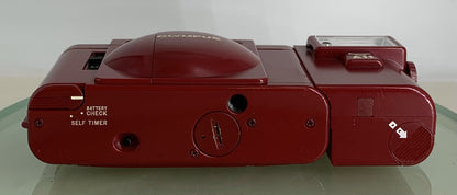 Rare Red Olympus XA 2 COMPACT FILM CAMERA w/ D. Zuiko 35mm F/3.5 Lens SERVICED++8
