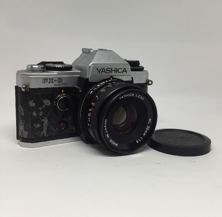 YASHICA FX-D QUARTZ 35mm FILM SLR CAMERA WITH YASHICA 50mm F/1.9 ML Lens 120