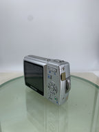 Pentax Optio M20 Digital Camera 7.0 MP SILVER NO CARD NO CHARGER TESTED - 4622