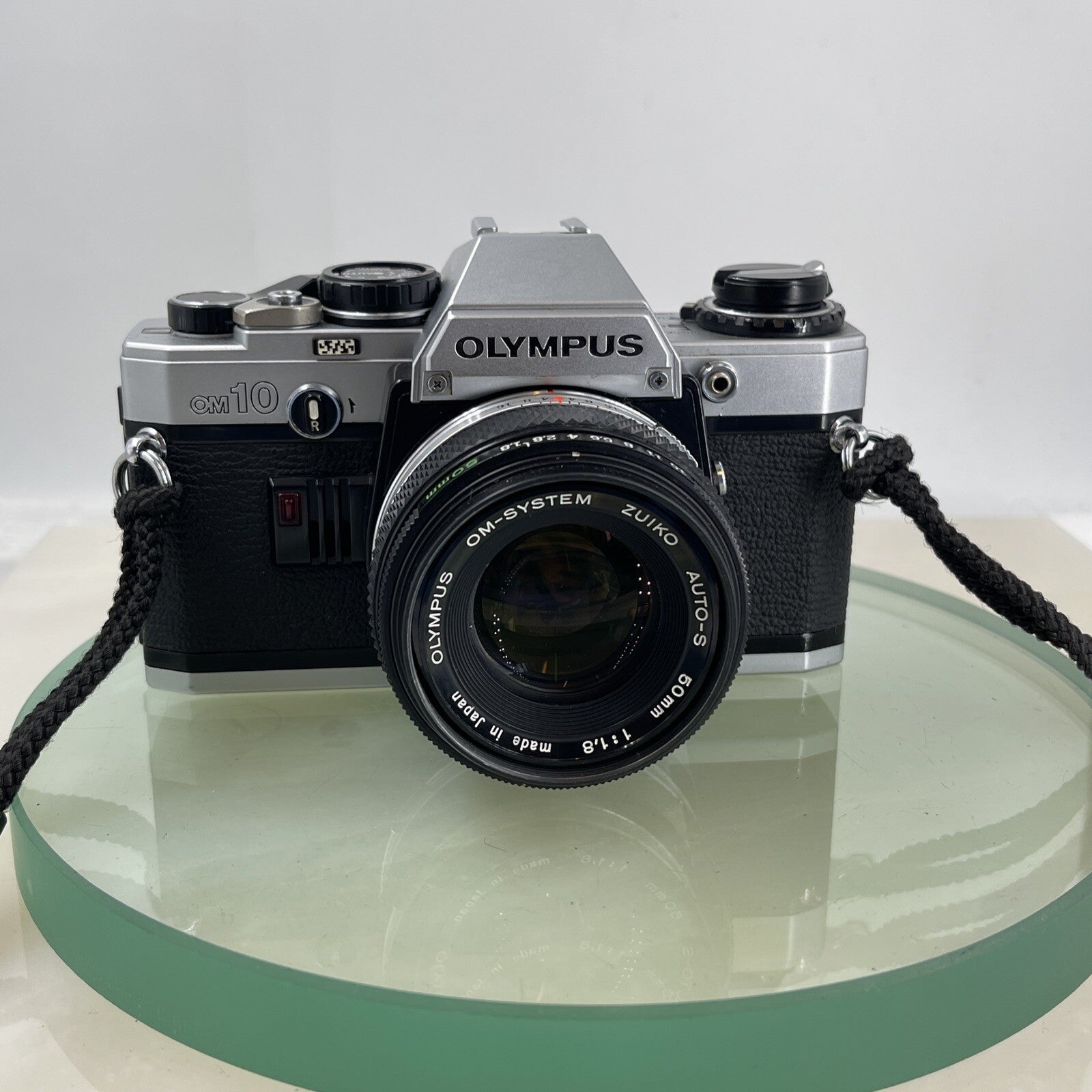 Olympus OM10 35mm Film SLR Manual Camera +Olympus 50/1.8 MC Zuiko Lens TESTED6101