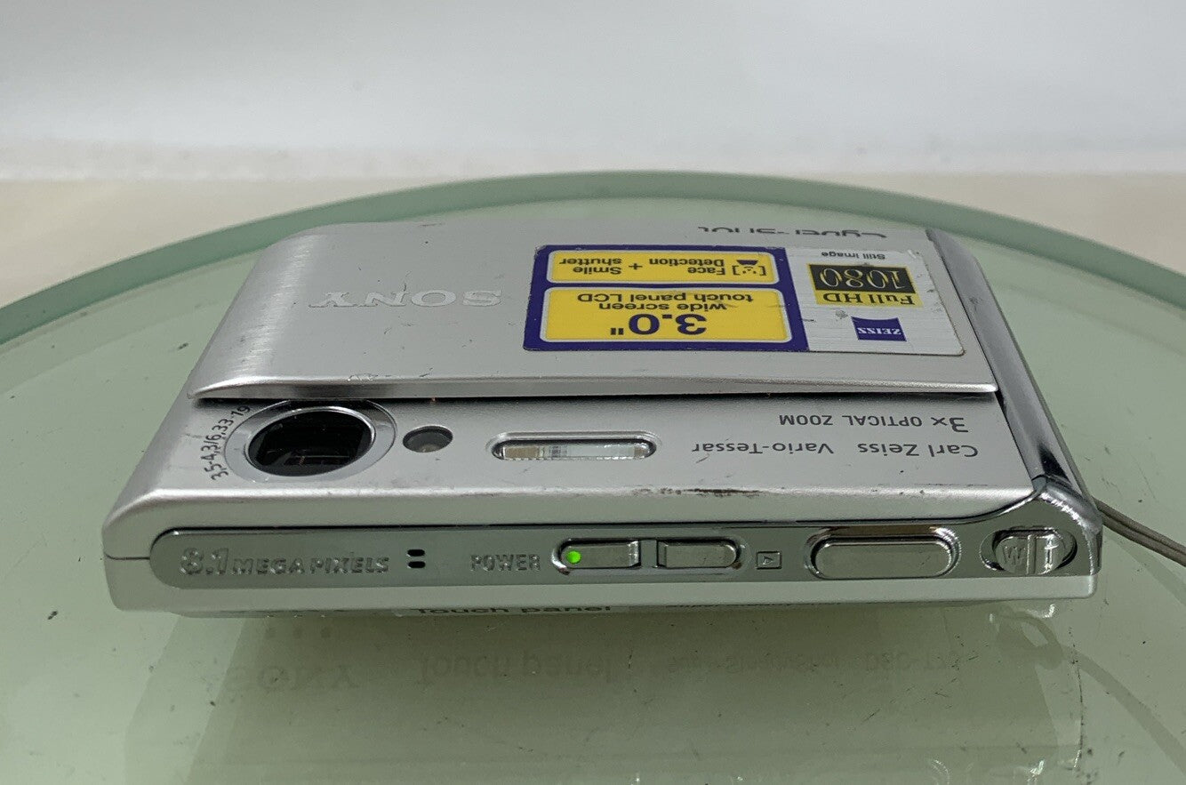 SONY DSC-T70 8.1 MP CyberShot Digital Camera SILVER+CHARGER+WIRE TESTED - 7617