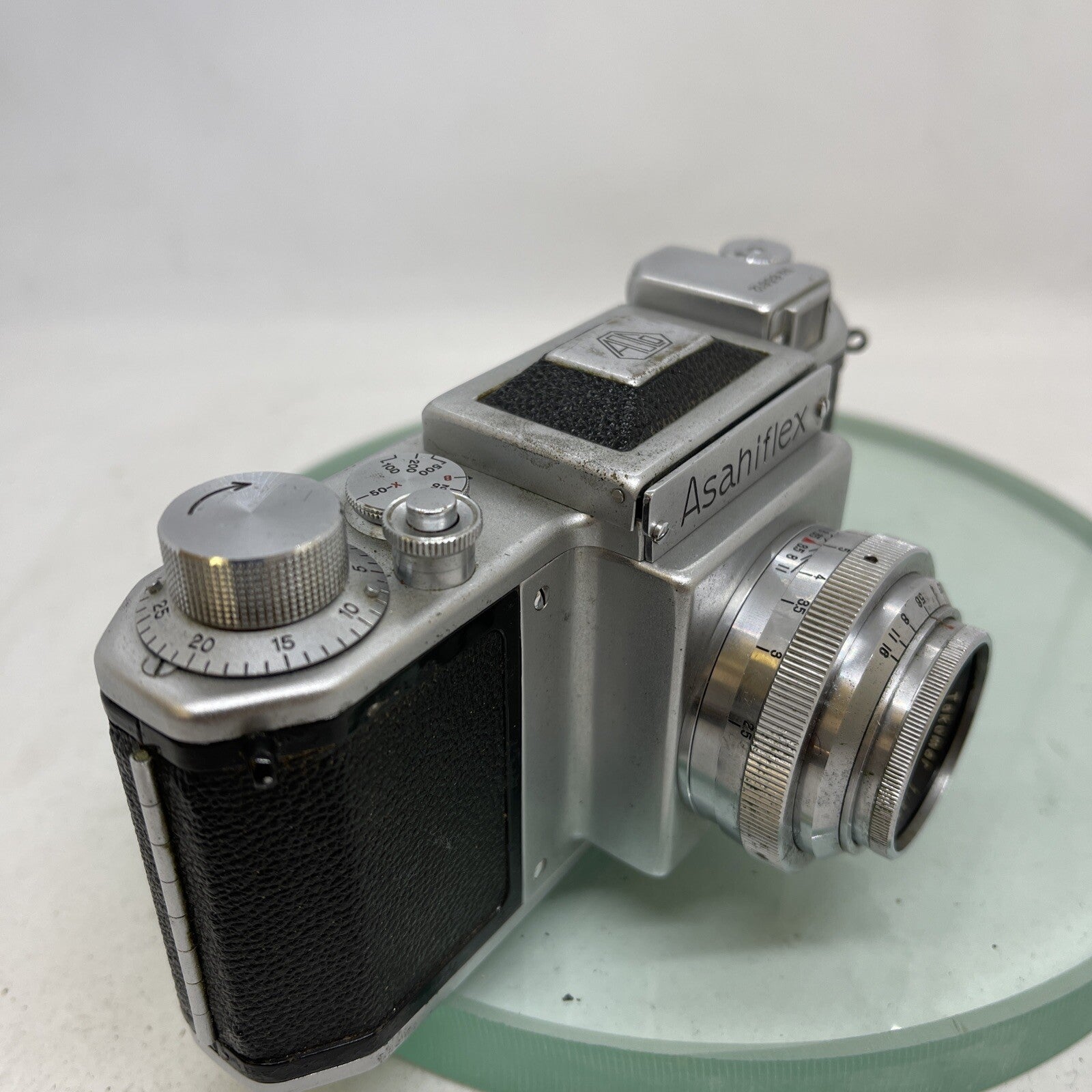 ASAHIFLEX IIB 1954. 35mm SLR camera. "Tower 23" by Sears ASAHI-KOGAKU TAKUMAR 5011