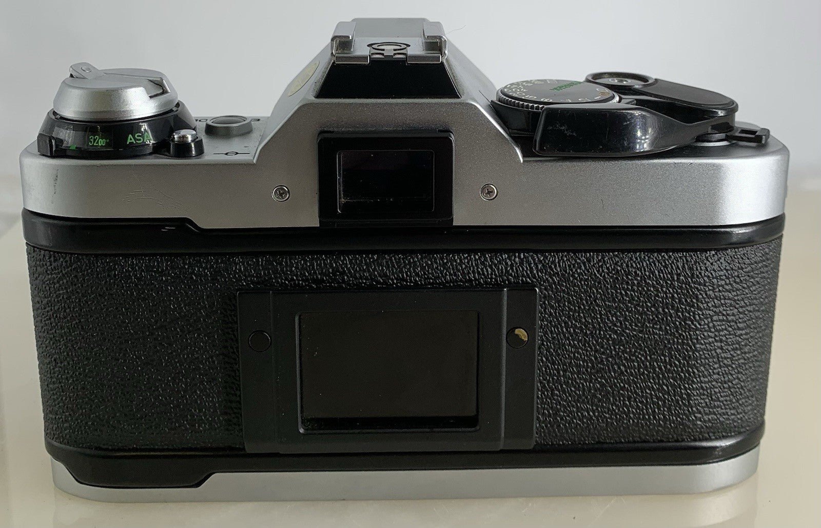 Canon AE-1 Program 35mm SLR Film Manual Camera + Canon 50mm F/1.8 FD Lens #2146