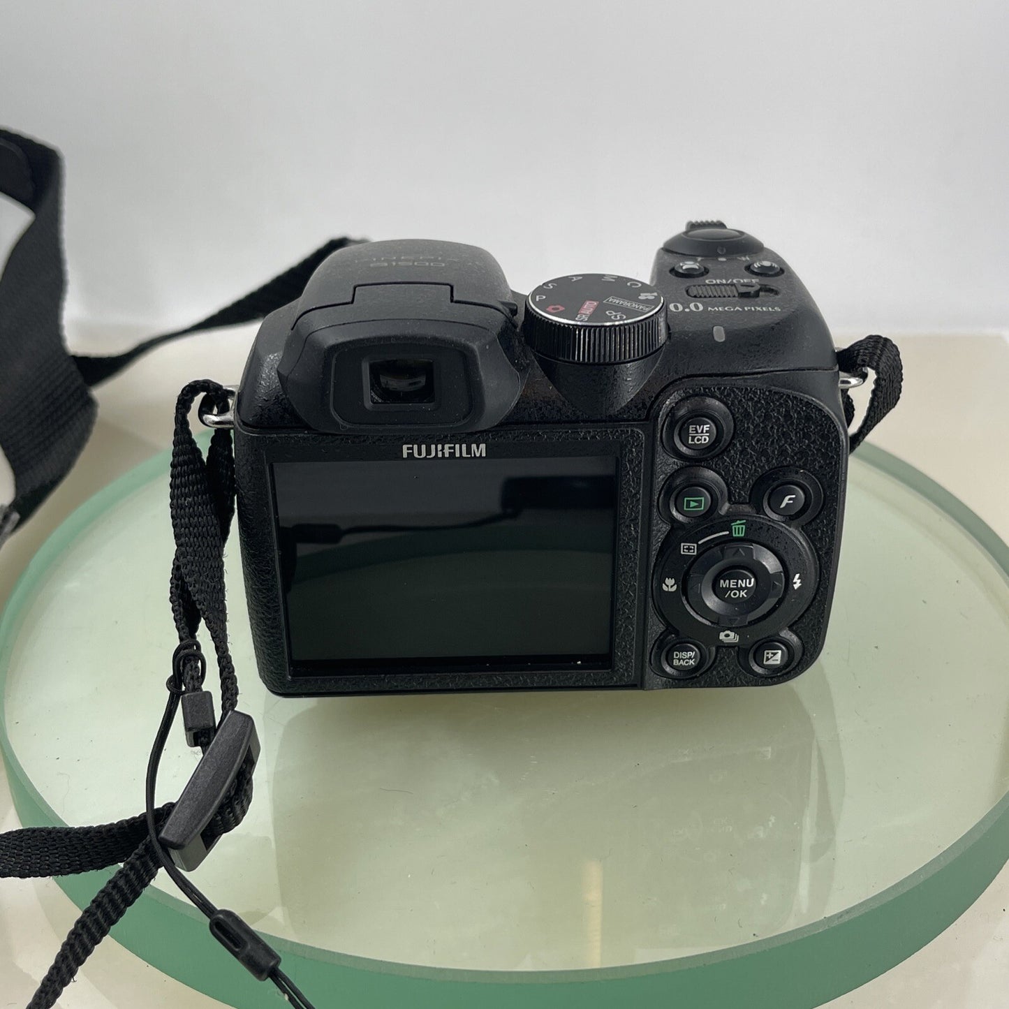 FujiFilm FinePix S1500 10MP 12x Zoom Mini SLR Style Bridge Camera Tested #5634