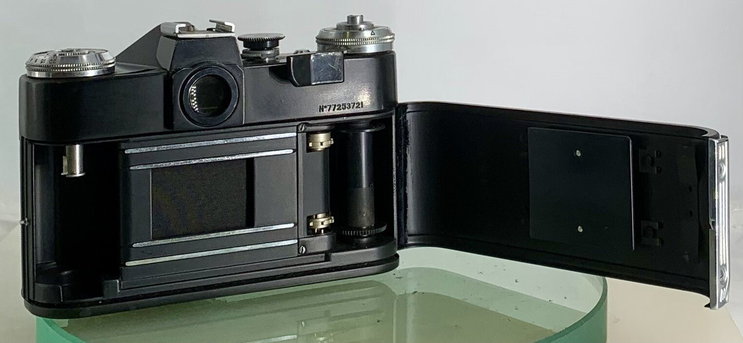 Very Rare ZENIT E POINT AND SHOOT FILM CAMERA+HELIOS-44M LENS+BLACK+TESTED-3379