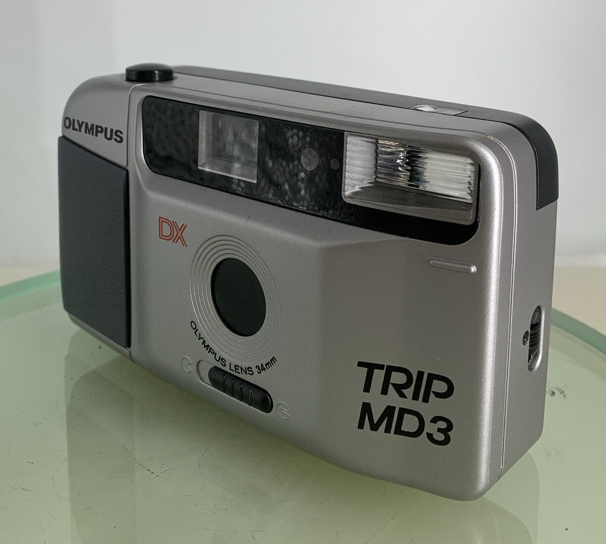 Olympus Trip MD3 35mm Film Point and Shoot Camera SILVER NOBATTERY TESTED - 8162