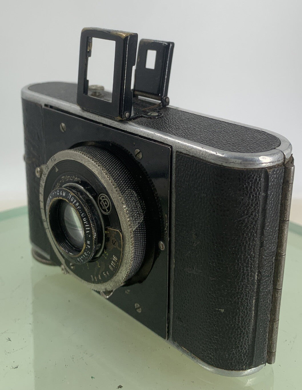 Kochmann Korelle 3x4 Folding Camera with Meyer Gorlitz 5cm F3.5  c.1931  #3152