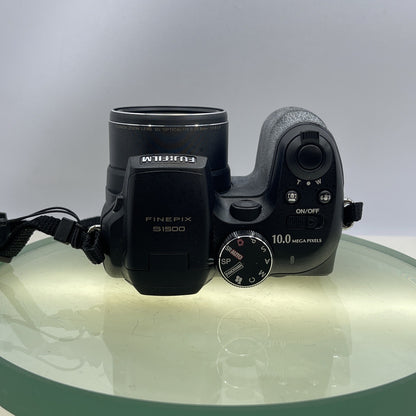 FujiFilm FinePix S1500 10MP 12x Zoom Mini SLR Style Bridge Camera Tested #7496