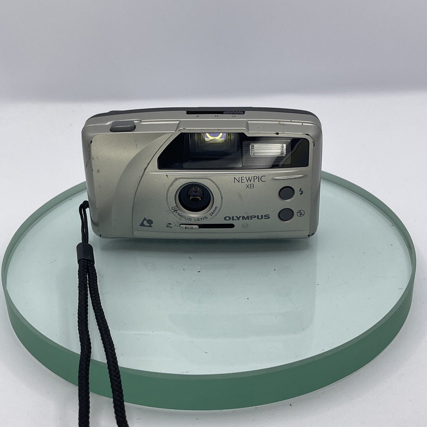 Vintage Olympus NEWPIC XB AF Film Camera with strap -Silver, TESTED # 8732