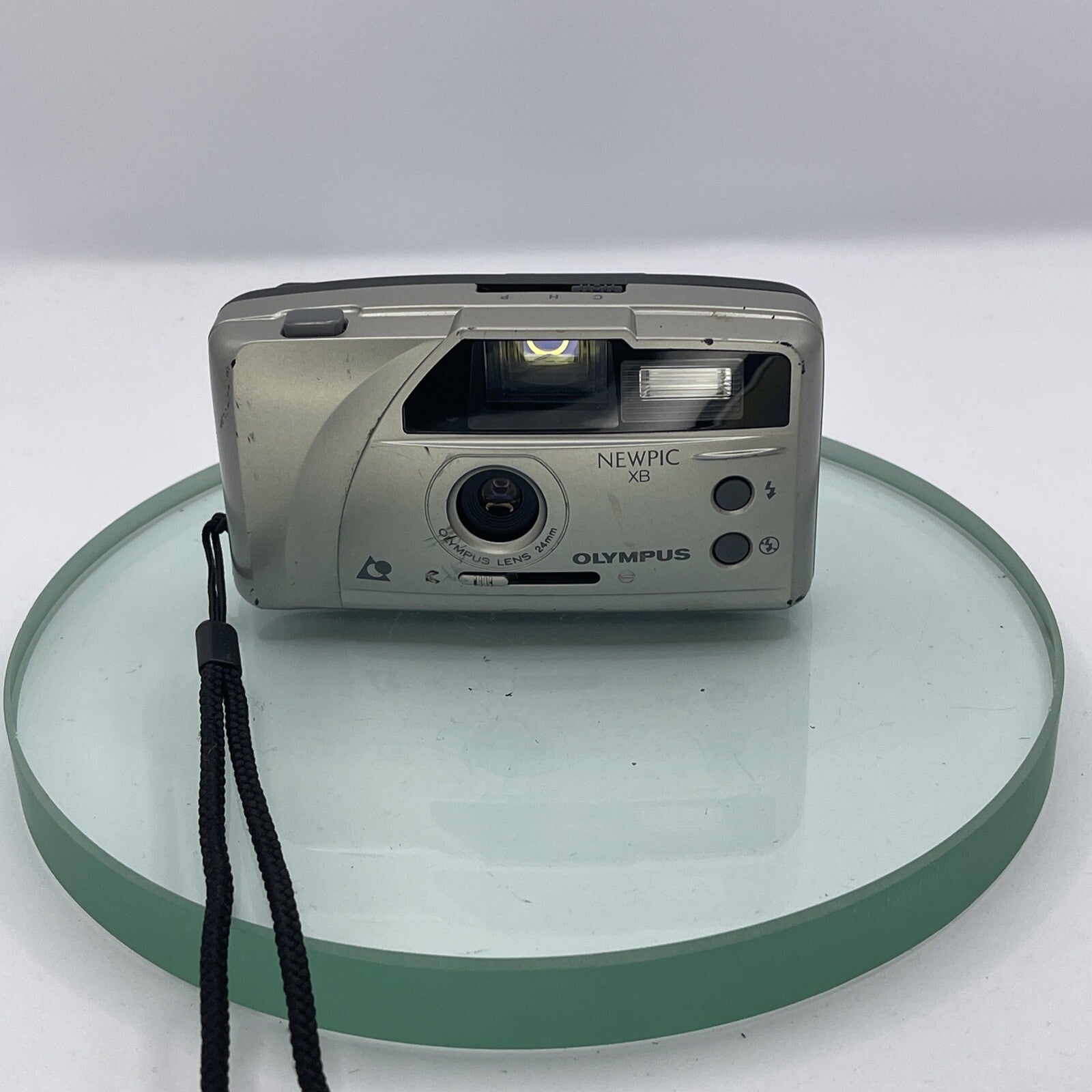 Vintage Olympus NEWPIC XB AF Film Camera with strap -Silver, TESTED # 8732