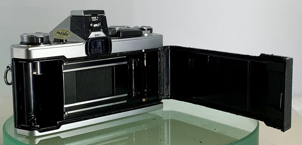 Olympus OM-1N MD 35mm Film SLR Manual Camera 50mm f/1.8 Zuiko Lens Fully Working7