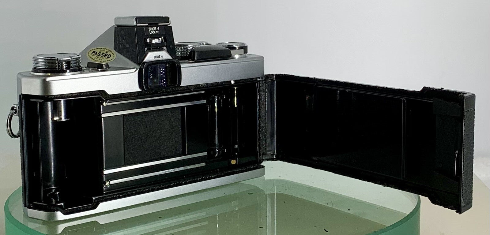 Olympus OM-1N MD 35mm Film SLR Manual Camera 50mm f/1.8 Zuiko Lens Fully Working7