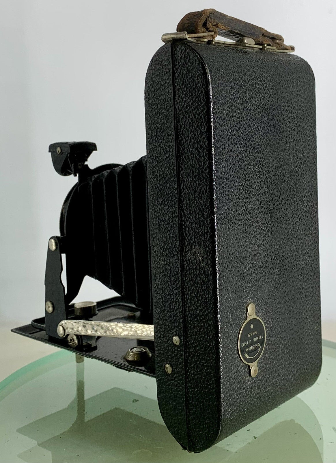 Vintage Kodak Six-20 Junior folding Camera Roll Film ANASTIGMAT F-6.3 100mm-3595