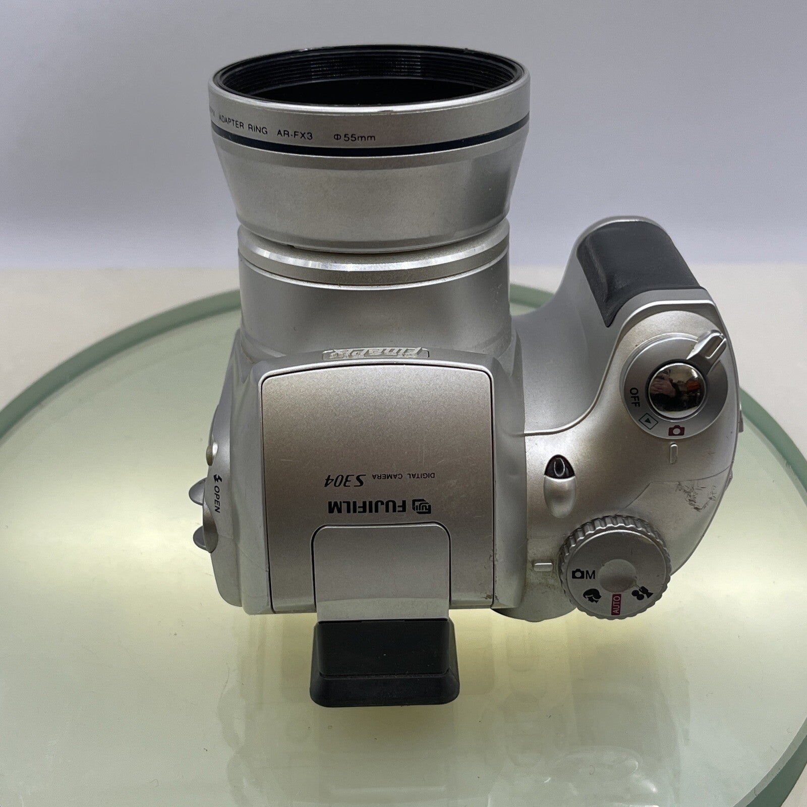 FUJI Fujifilm FinePix S304 DIGITAL CAMERA 3.2 Megapixels Tested Takes AA #7096