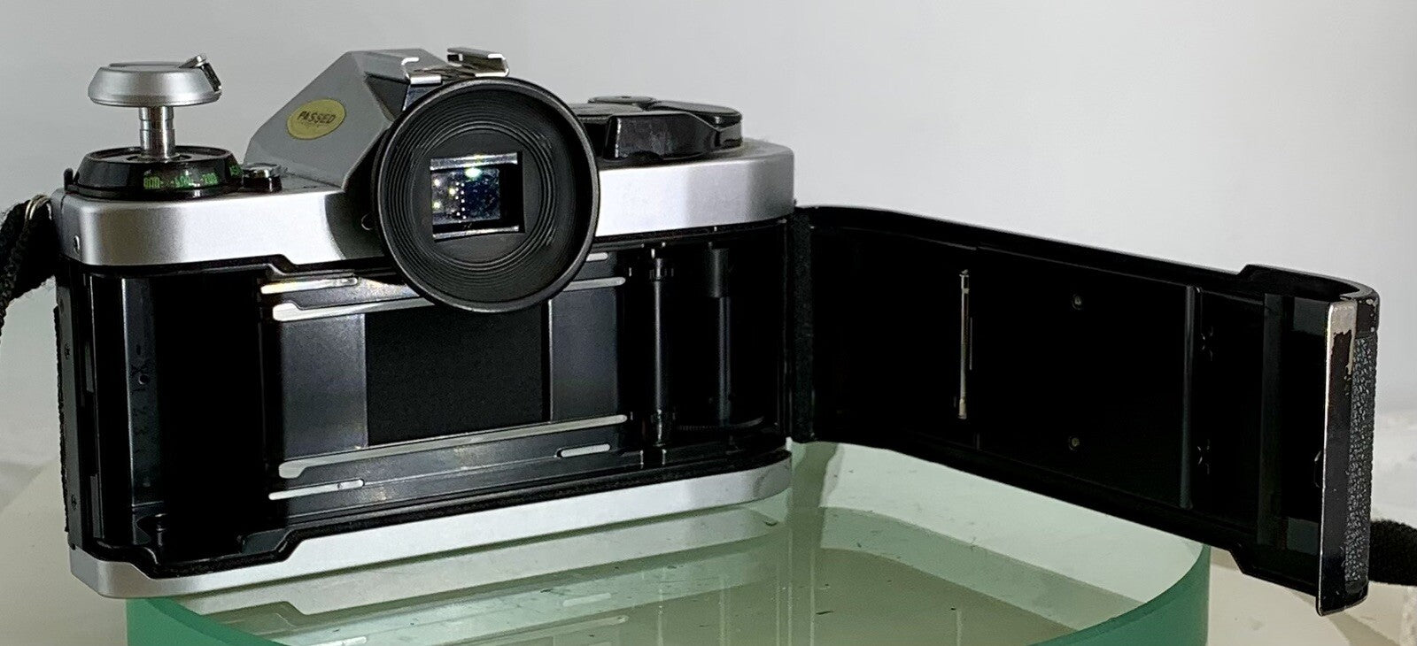 Canon AE-1 Program 35mm SLR Film Manual Camera + Canon 50mm F/1.8 FD Lens +# 1447